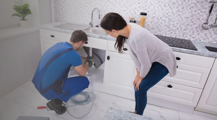 Expert burst pipe repair services in Alice, TX